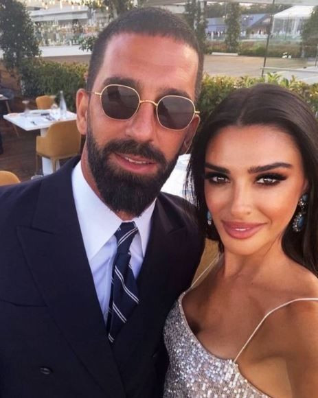 '5 çocuk' hayaline adım adım: Arda Turan üçüncü kez baba oluyor! Eşi Aslıhan Turan hamile - Resim: 1