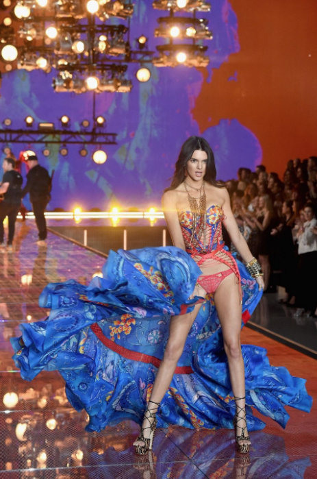 Gidi Hadid ve Kendall Jenner'ın sırrı Instagram mesajıyla ifşa oldu - Resim: 4