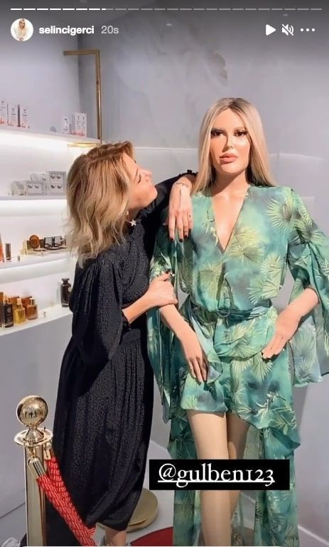 Selin Ciğerci güzellik merkezine yaptırdığıyla ağızları açık bıraktı heykelini yaptırdı - Resim: 2