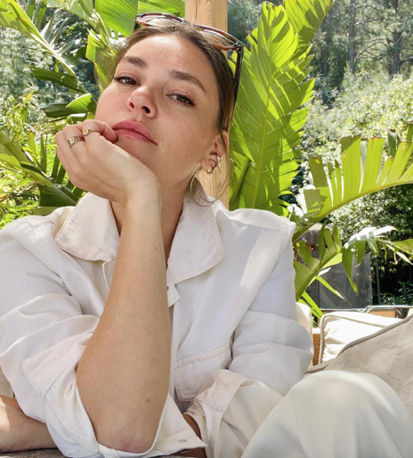 Aslı Enver'den karnı burnunda pozlar! Tarzı sosyal medyayı salladı: "Bu kadar tatlı ve asil olunmaz" - Resim: 3