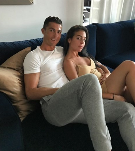 Tüm dünyaya böyle duyurdu! Ronaldo 4.kez baba oldu - Resim: 3