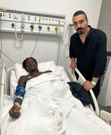 Maç dönüşü fenalaştı! İstanbulspor'dan "Elvin Mendy" açıklaması: Kalp krizi mi geçirdi? - Resim: 0
