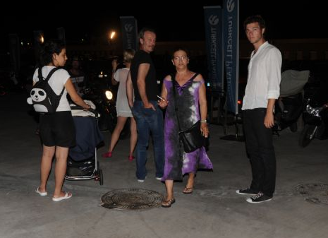 Kıvanç sevgilisini ailesiyle tanıştırdı - Resim: 2