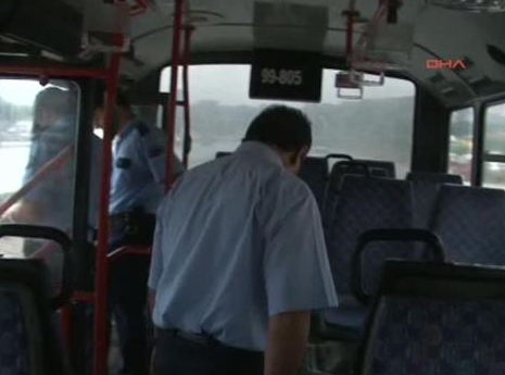 İETT otobüsünde haşlandılar - Resim: 1