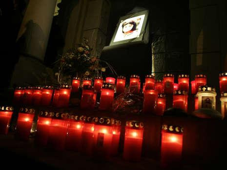 Almanya Kardelen'e ağlıyor - Resim: 4