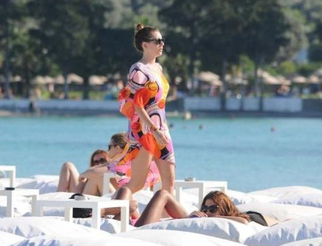 Sinem'e bikini yasağı mı geldi? - Resim: 3