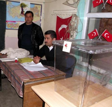 Seçmeni boşu boşuna beklediler - Resim: 2