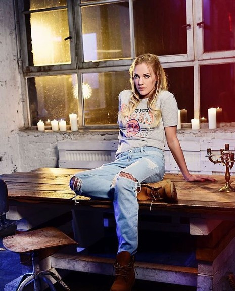 Meryem Uzerli tesettüre girdi instagram'da olay oldu - Resim: 3