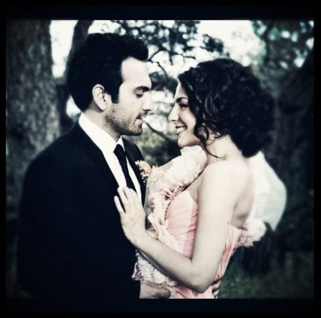 İki ünlünün peri masalı gibi nişanı - Resim: 2