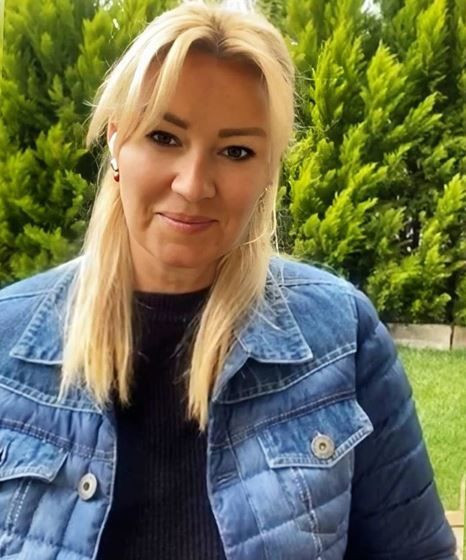 Pınar Altuğ eşi Yağmur Atacan ile aşka geldi! 'Hep başbaşa verelim biz seninle' - Resim: 4