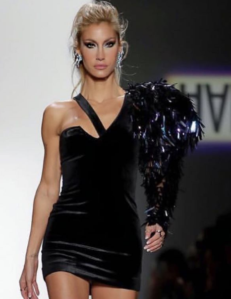 Çağla Şıkel'in hakkında cinsel içerikli yazı yazan Ertuğrul Özkök'e cevabı sert oldu - Resim: 4