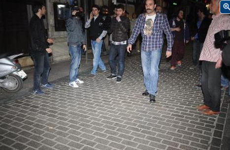 Ünlü oyuncunun olaylı gecesi! - Resim: 4