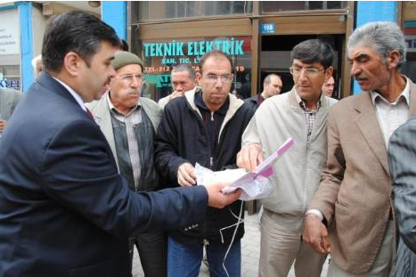 Bakan kuyruğu tatlıya bağladı - Resim: 4