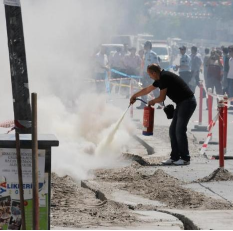 Doğalgaz borusu böyle patladı - Resim: 3