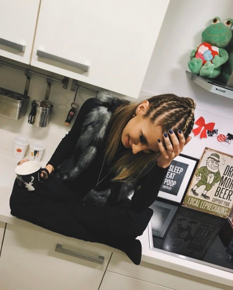 İrem Derici 8 yıl önceki haline bakın o bile şaşırdı - Resim: 1