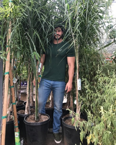 İnstagram'ın yeni fenomenine bakın hiçbir yere sığmıyor! - Resim: 2