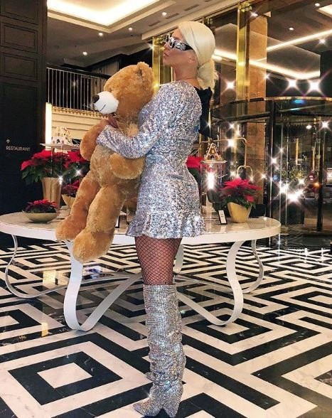 Jelena Karleusa'nın zeka pozu sosyal medyayı salladı - Resim: 4