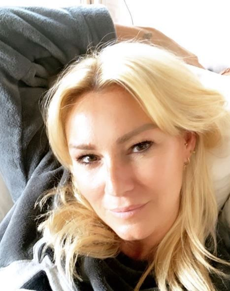 Pınar Altuğ eşi Yağmur Atacan ile aşka geldi! 'Hep başbaşa verelim biz seninle' - Resim: 1