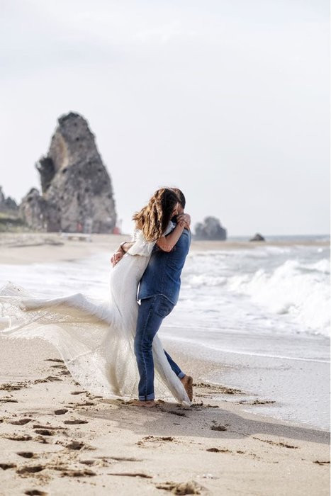  Alişan Buse Varol düğününden ilk fotoğraflar gelinliğe dikkat! - Resim: 3