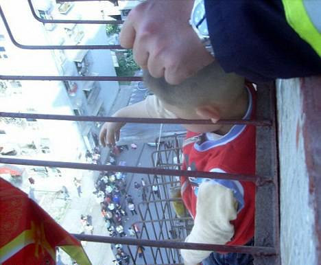 Kulakları hayatını kurtardı... - Resim: 2