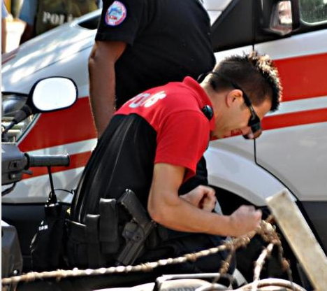 Şehit polisin arkadaşları yıkıldı - Resim: 3