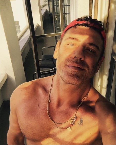 Angelina Jolie Türk fotoğrafçı Mert Alaş'a kafayı fena taktı! - Resim: 2