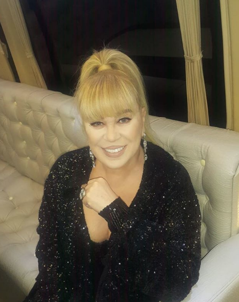 Zerrin Özer 27 yaş küçük sevgilisi Murat Akınca ile evlendi - Resim: 1