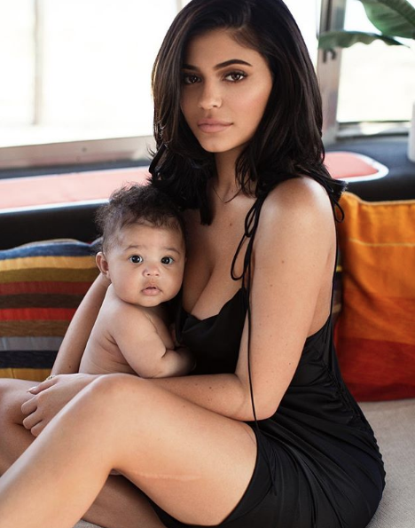 30 yaş altı en zengin ünlü kız, servet ödeyip malikane aldı! İşte Kylie Jenner'in saray yavrusu... - Resim: 2