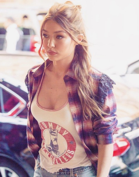 Gigi Hadid Bella Hadid'in babası Hüsnü Çoban mı? Bir garip olay - Resim: 3