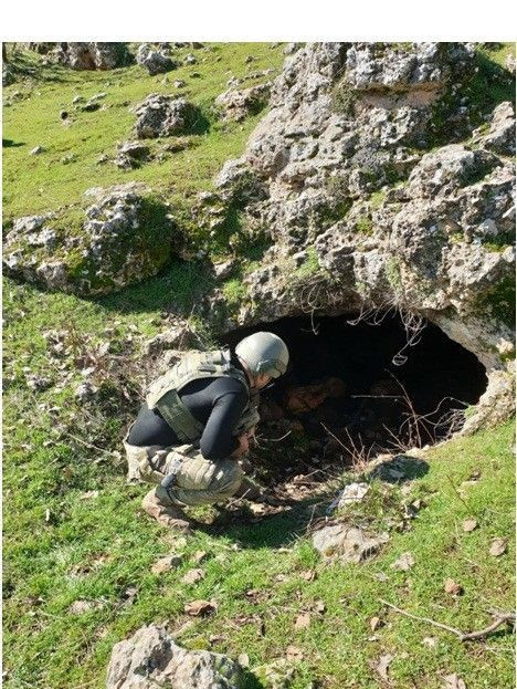 Şırnak'ta teröristlerin kullandığı 35 mağara bulundu - Resim: 4
