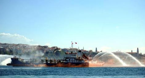 Boğazda beklenen felaket gerçekleşti - Resim: 3