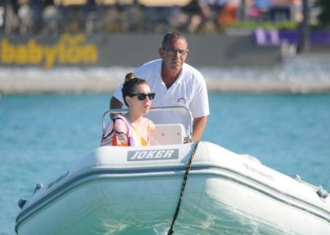 Sinem'e bikini yasağı mı geldi? - Resim: 2