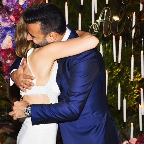 Eda Erol'un dekolte sansürüne bakın olay oldu - Resim: 1