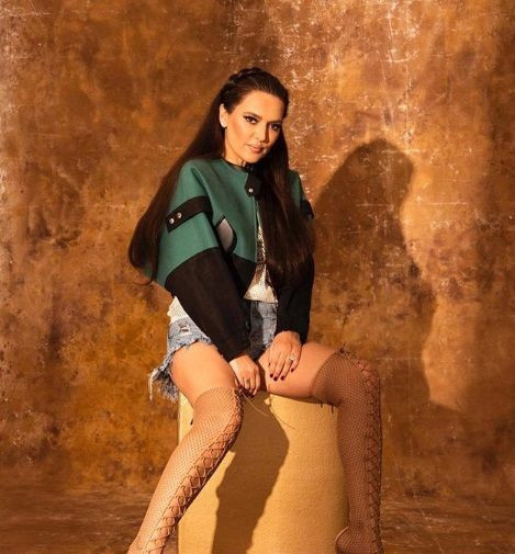 Demet Akalın'dan takipçisine olay 'photoshop' yanıtı! - Resim: 1