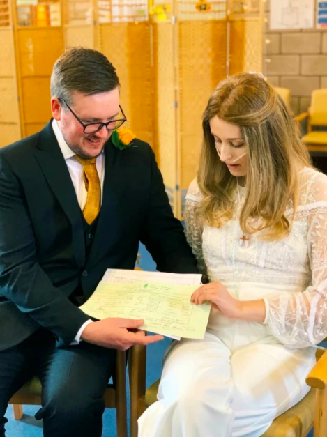 İngiltere'de amansız hastalık çifti ayırdı! Genç kadın düğününü yaptığı hastanede öldü - Resim: 3