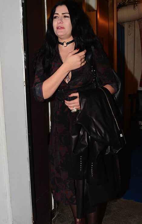 Eşkıya'nın Meryem'inden derin dekolte! - Resim: 2