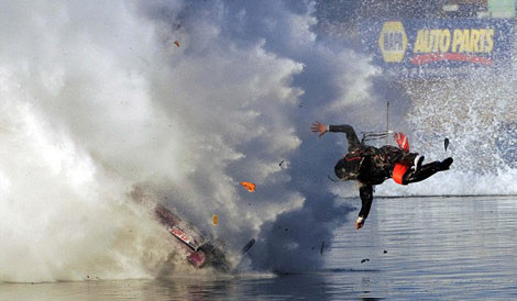 Havada takla attı! - Resim: 2