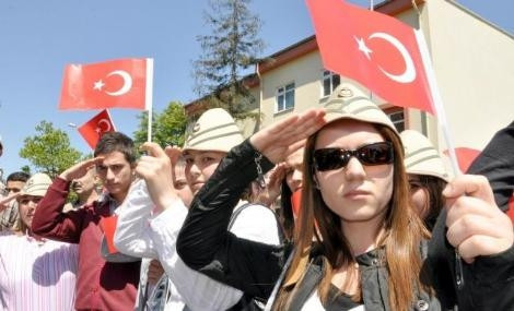 Şehit teğmen son yolculuğuna uğurlandı - Resim: 4