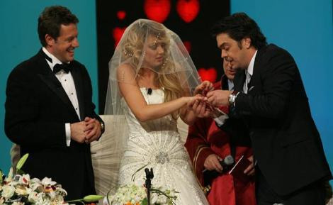 Can Tanrıyar ve Petek Dinçöz albümü - Resim: 1