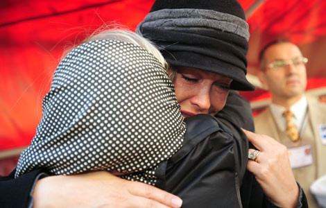 Hülya Avşar'ın gözyaşları - Resim: 1