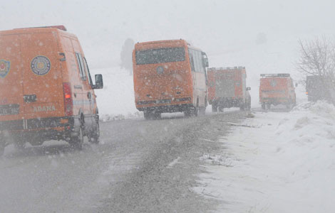 Üşüyoruz be reis nerdesin! - Resim: 2