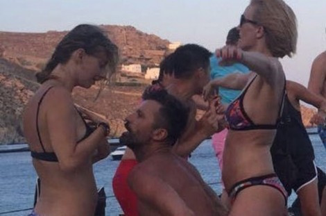 Tuba'nın seksi dansı olay oldu! - Resim: 1