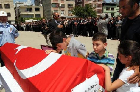 Babaya son dokunuşta gözyaşları sel oldu! - Resim: 2