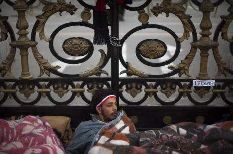 Mısır'lı eylemciler sabah sporunda! - Resim: 3