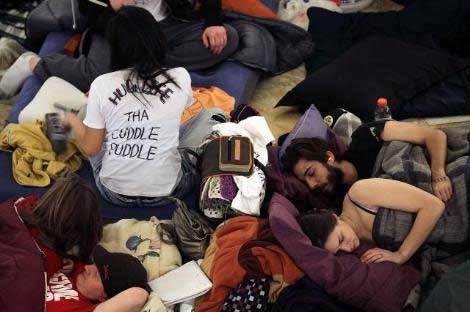 9 gündür aynı yerdeler! - Resim: 2