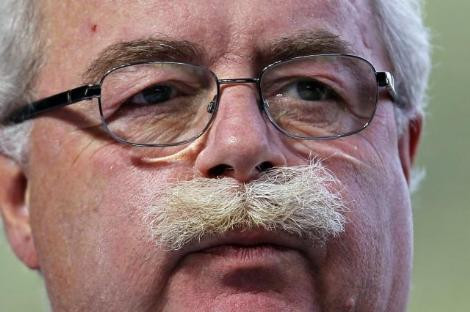 Kendinden çok bıyıkları dikkat çekti - Resim: 1