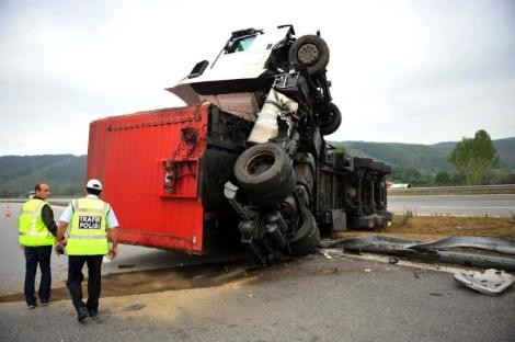 Akılalmaz kazadan mucize kurtuluş - Resim: 4