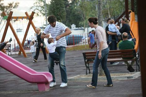 Çocuklarıyla ünlüler - Resim: 2