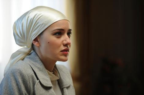 Fahriye Evcen türbana girdi! - Resim: 2