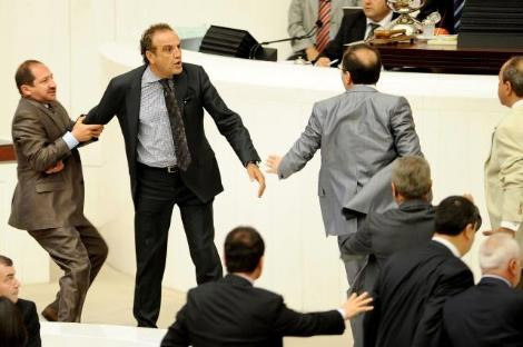 Meclis'te küfürlü tartışma - Resim: 4